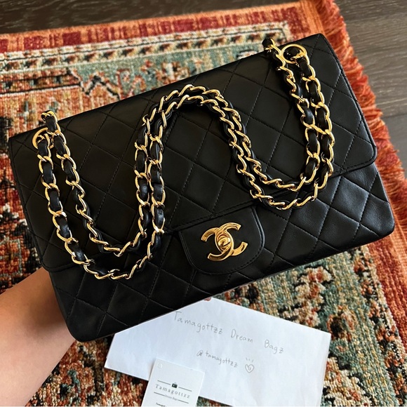 Chanel Classic Vintage Medium Black Double Flap Bag - Picture 5 of 11